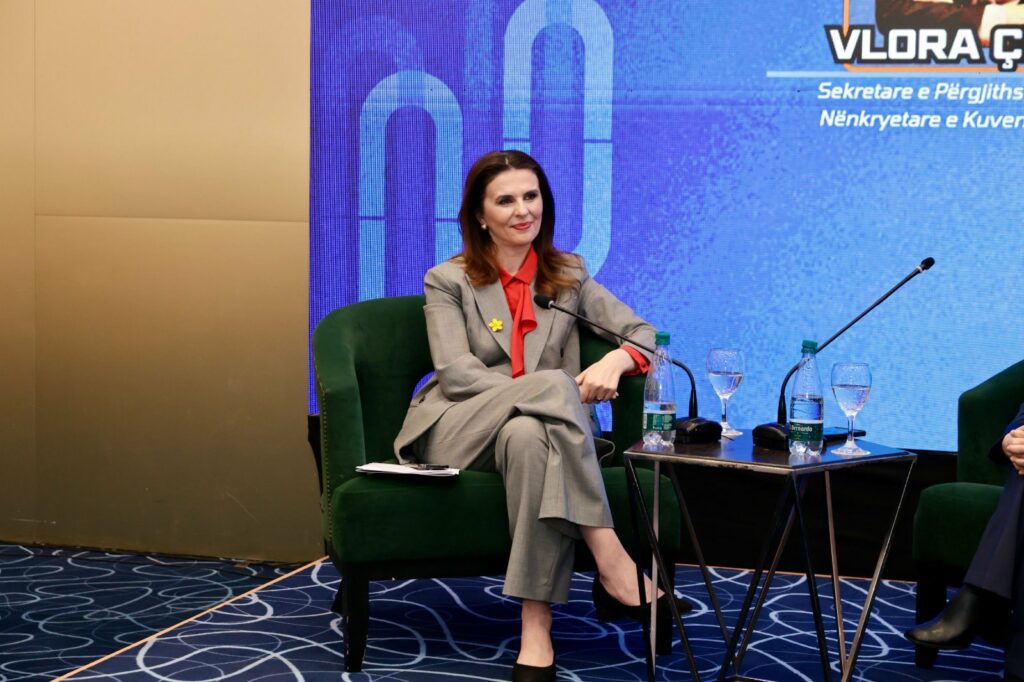 Çitaku me mesazh për gratë dhe vajzat  PDK ju mirëpret krahëhapur