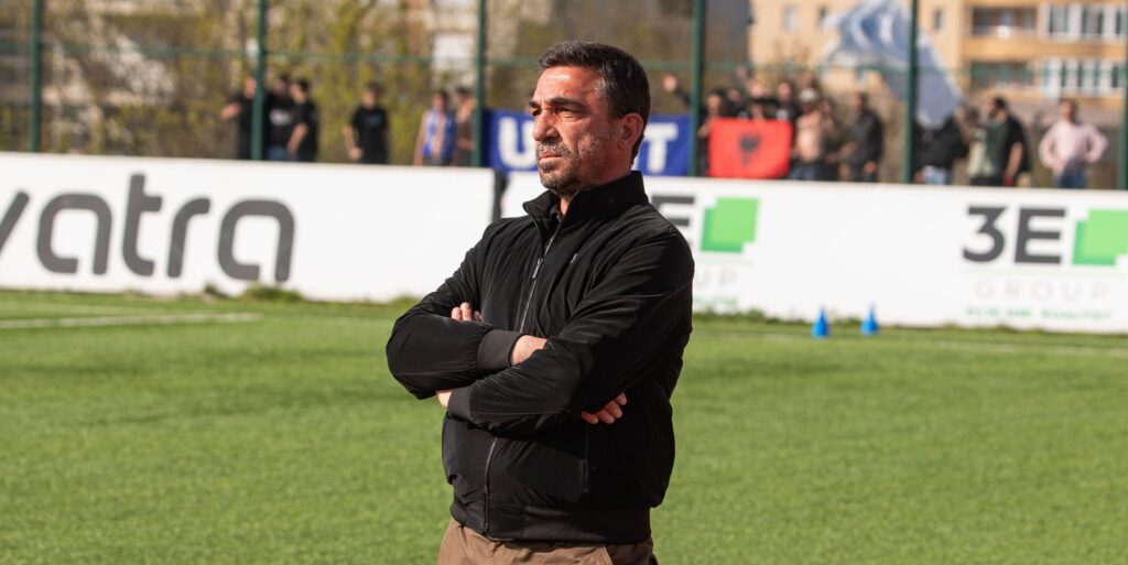 Ferizaj ndan rrugët me trajnerin Nevil Dede