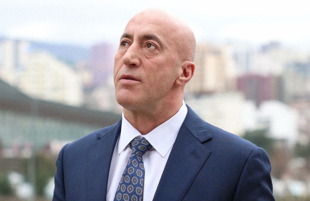 Haradinaj kujton të rënët në masakrën e Bukoshit  Familje të tëra dhanë gjakun e tyre për lirinë e Kosovës