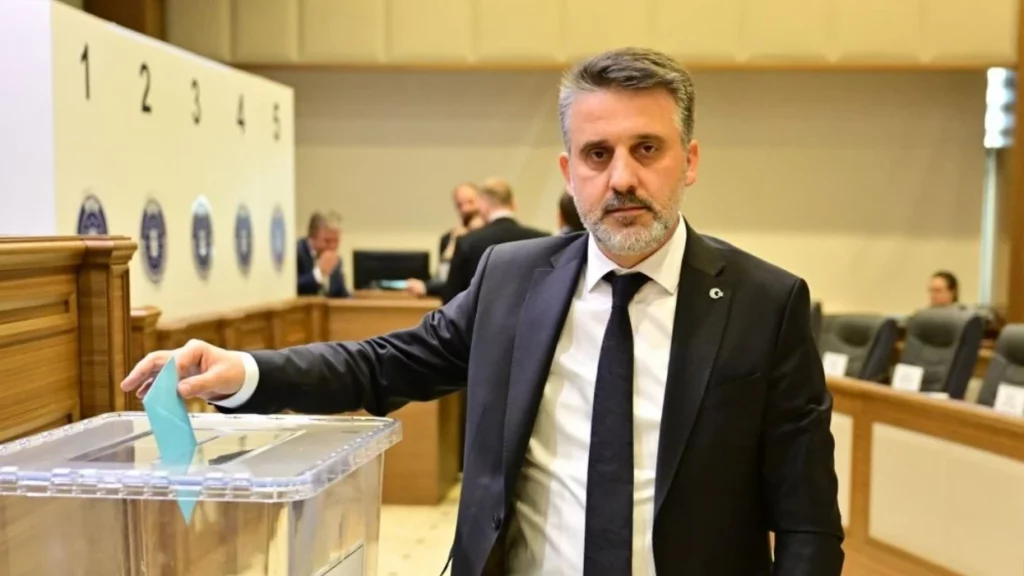 Shahin Biba  me prejardhje nga Prizreni  zgjidhet kryetar i Bursës