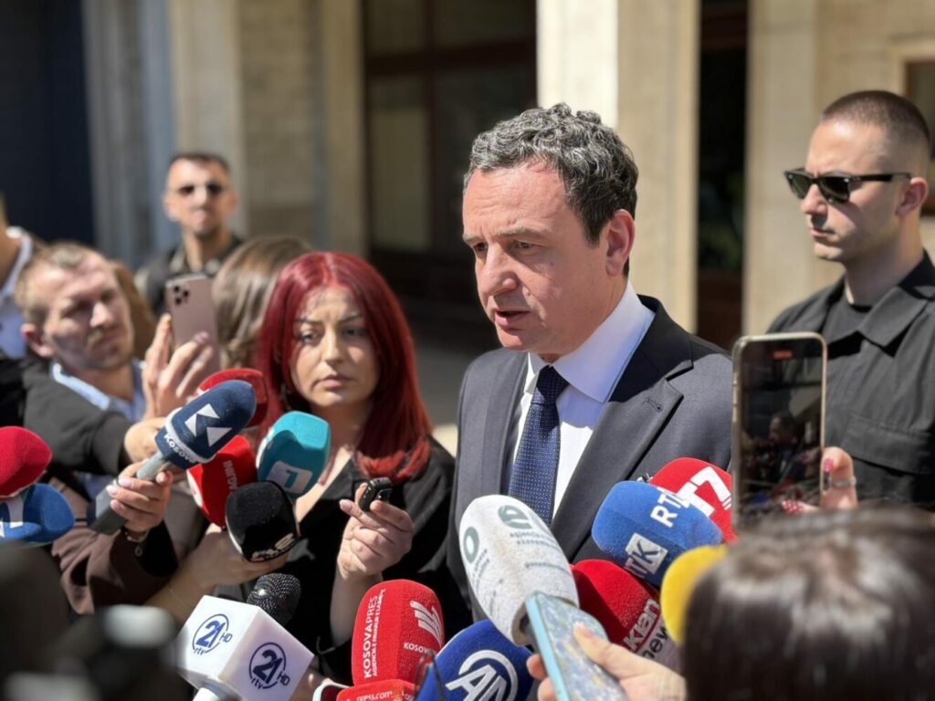 Kurti për presidentin  Jam optimist se me takime arrihet marrëveshja  sfidë gjigante që një parti t i ketë 81 deputetë