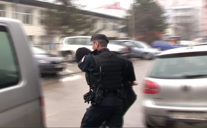 Vetëdorëzohet Nderim Beqiraj  i dyshuari për plagosjen e Shkëlqim Kastratit në Prishtinë