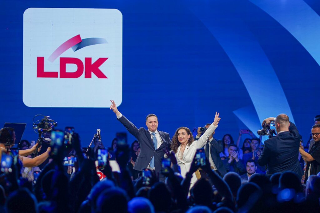 LDK publikon listën e kandidatëve për deputetë  Vjosa Osmani prin listës