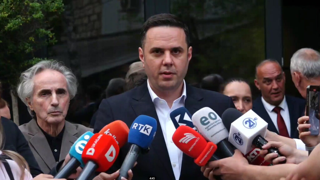 Koalicioni Përparim Rama PDK  Abdixhiku  Kam komunikuar me Bedri Hamzën  nuk kemi marrëveshje