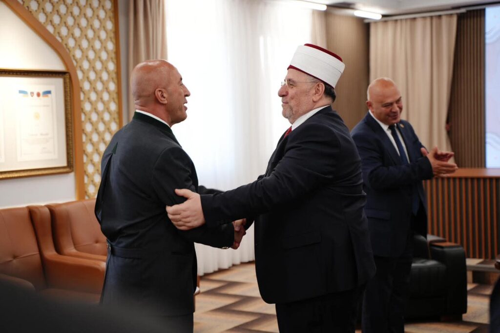 Gjini e Haradinaj vizitojnë BIK un  Kurban Bajrami na kujton vlerat e sakrificës dhe solidaritetit