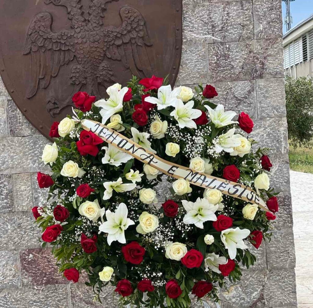 Shoqata  Jehona e Malësisë  nderon Skënderbeun në Tuz  Berishaj  Simbol i përjetshëm i kombit shqiptar