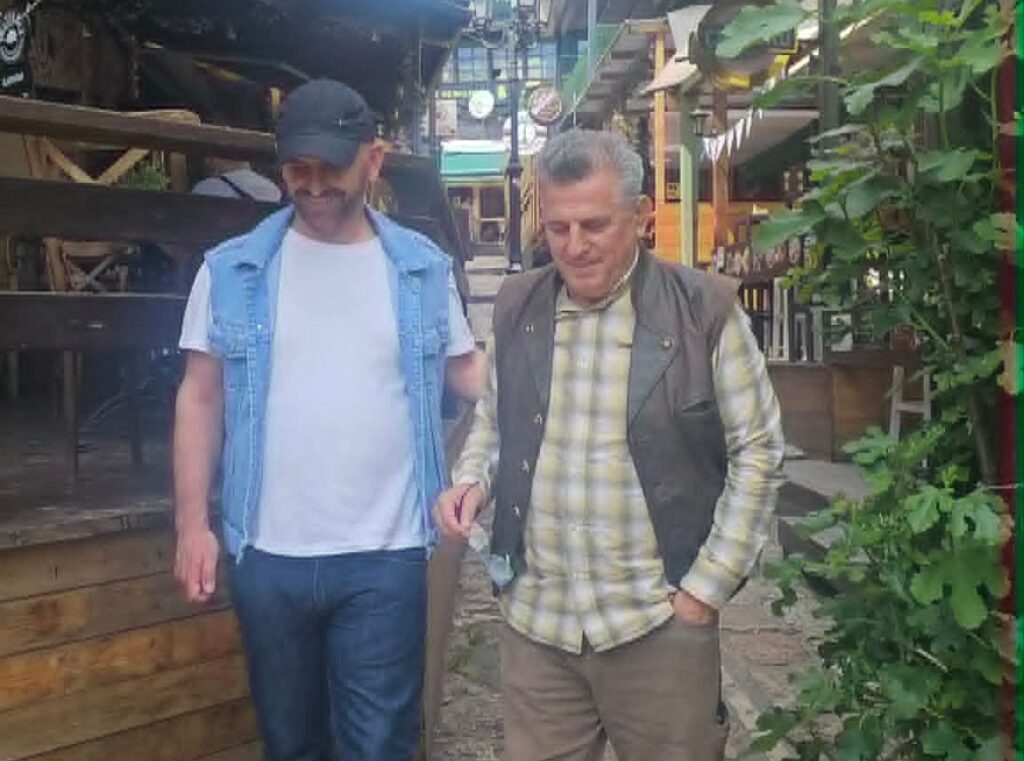 NA FAL  KAMPION  na fal KAMPION sepse ne nuk dimë   