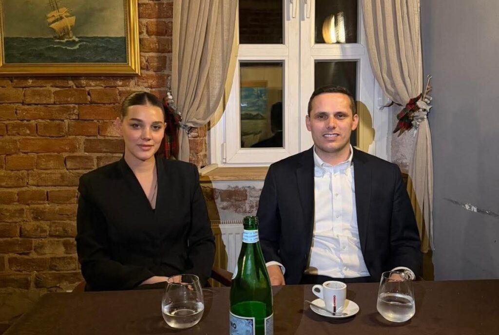29 shja e PDK së  Kaltrinë Lohaj  Me vizionin e PDK së synojmë një Kosovë të zhvilluar