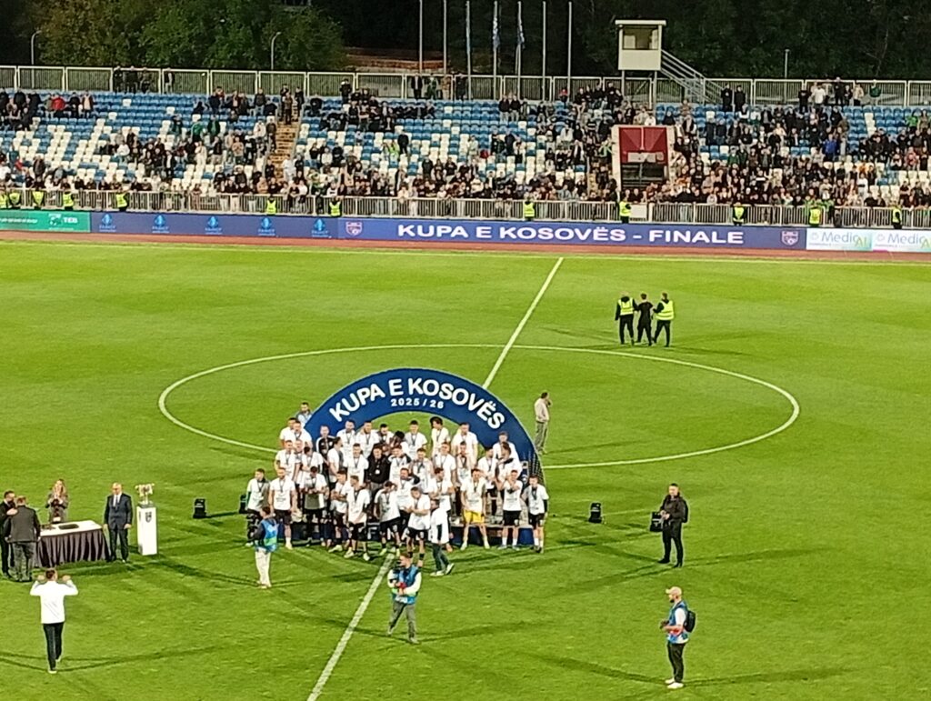 Dukagjini shkruan historinë  fiton për herë të parë Kupën në mënyrë epike ndaj Ferizajt