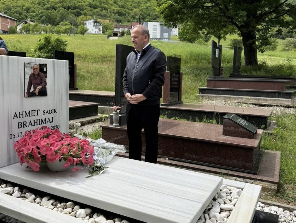 Reçica kujton Ahmet Brahimajn  Figurë me vizion që la gjurmë të pashlyeshme në kulturën shqiptare