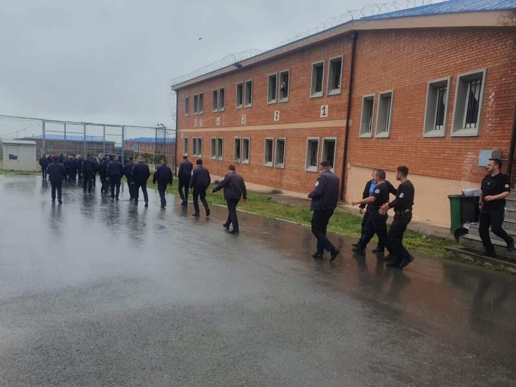 Operacion i gjerë bastisjeje në Qendrën Korrektuese të Dubravës