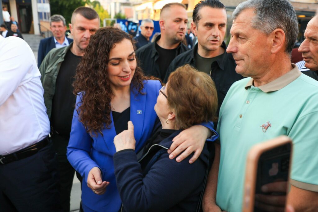  Hajde folim  në Lipjan  Osmani  Kur politika ulet pranë qytetarëve  lind dialogu i vërtetë