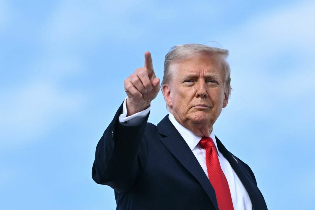 Trump  E pezullova sulmin e planifikuar për nesër ndaj Iranit  sepse janë duke u zhvilluar negociata serioze