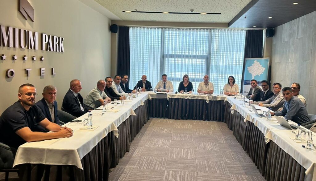 komunat-po-ballafaqohen-me-nderhyrje-te-kompetencave-ne-aspektin-juridik-e-financiar