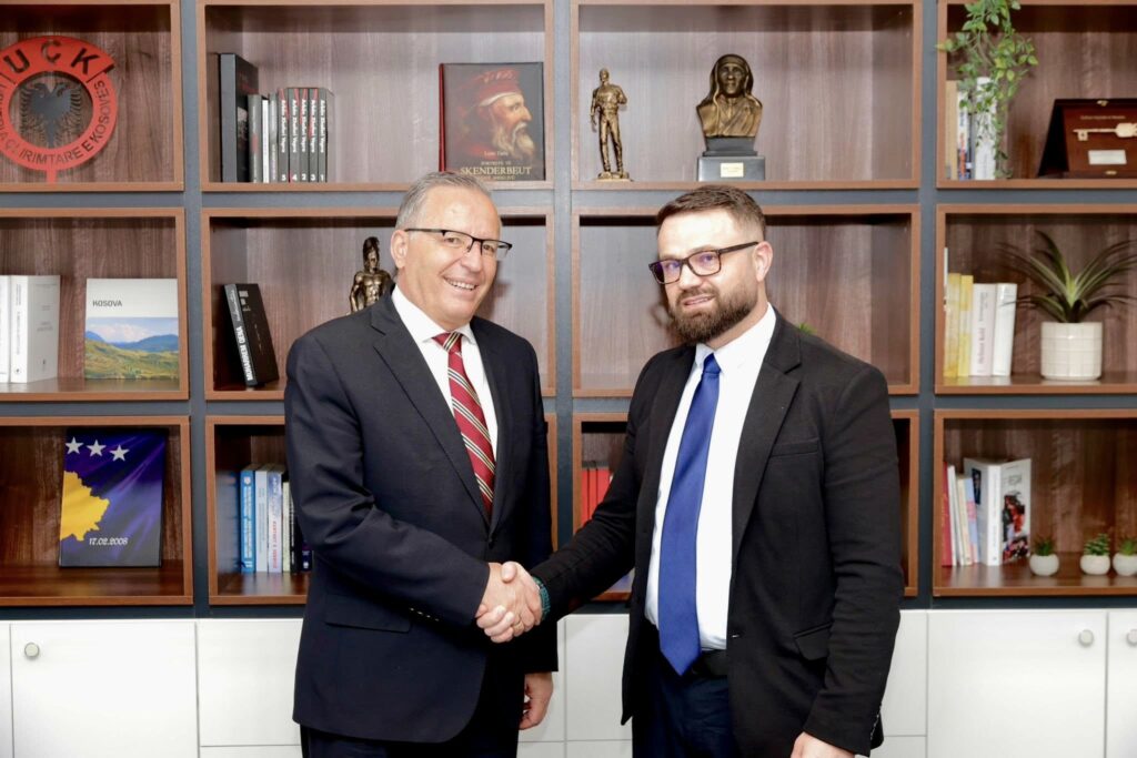 Profesori Naim Telaku  pjesë e listës së PDK së për deputet