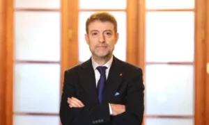 Të fundit