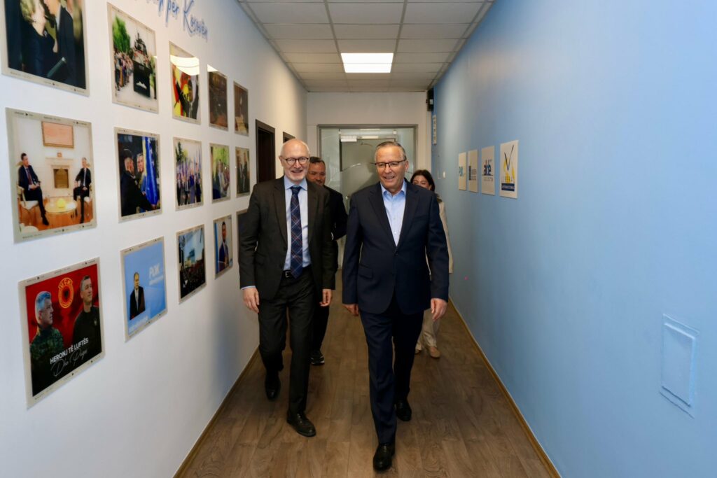 Hamza takohet me ambasadorin francez  bisedojnë për zhvillimet aktuale në Kosovë dhe zgjedhjet e 7 qershorit