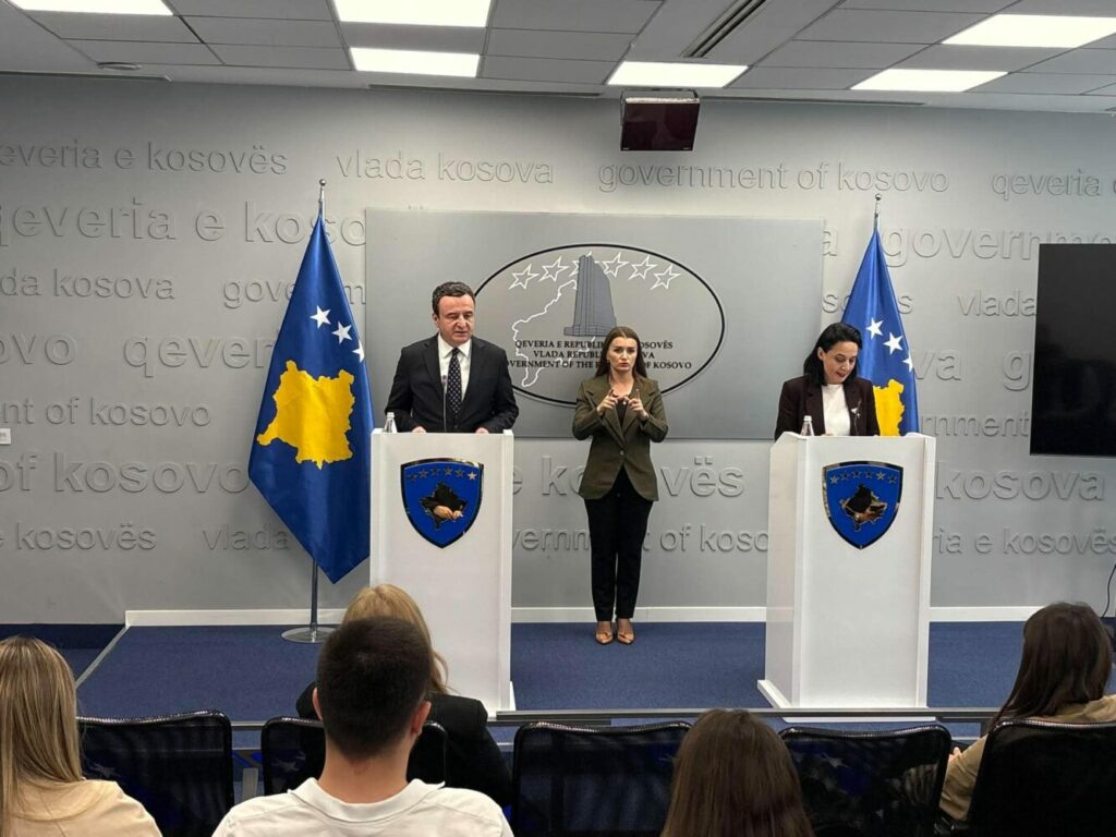 1-milion-euro-per-deponite-ilegale-kurti-prezanton-paketen-e-emergjences-per-menaxhimin-e-mbeturinave