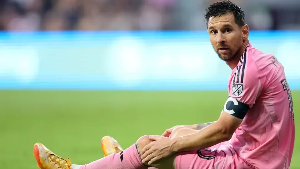 Frikë te Argjentina  Lionel Messi lëndohet vetëm 18 ditë para Kupës së Botës