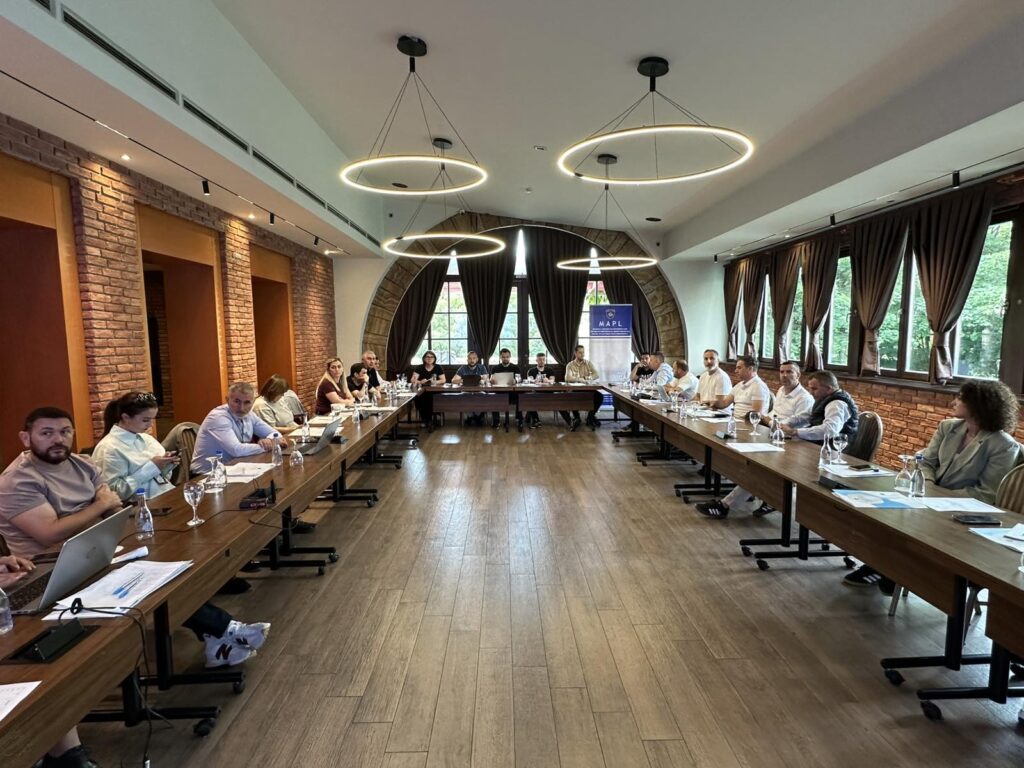 Mbahet punëtoria treditore për hartimin e strategjisë për vetëqeverisje lokale 2027   2031