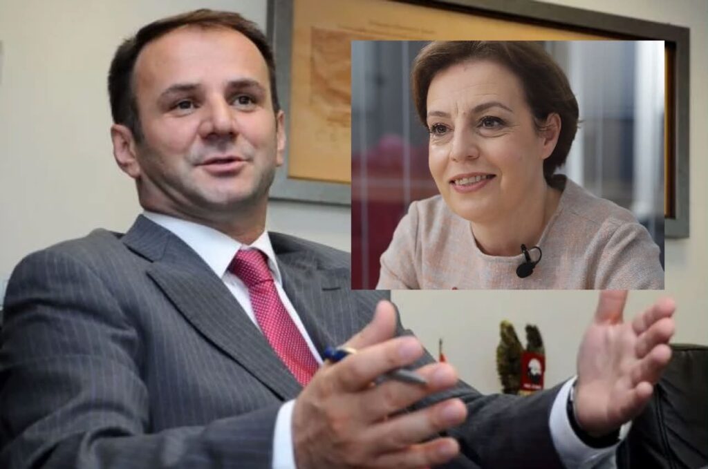 Donika Gërvalla nënshkruan aktin nënligjor për çmimin  Sali Çekaj   vendim i ngjashëm ishte marrë edhe nga Hajredin Kuçi në vitin 2011