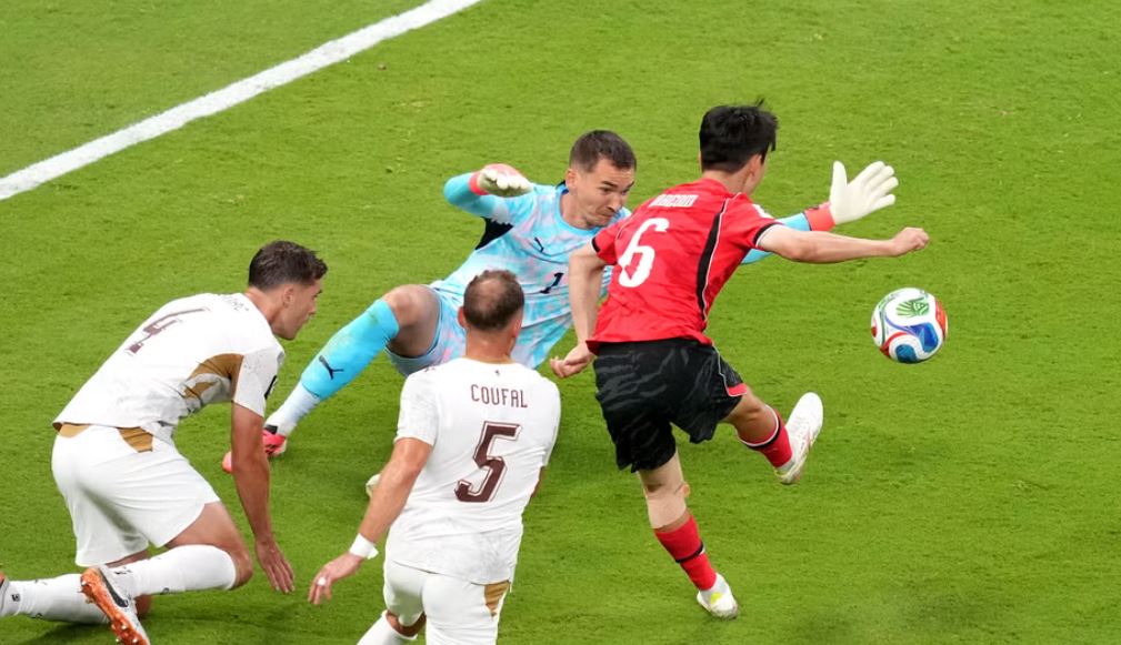 Koreja e Jugut e nis me fitore Botërorin  mposht Çekinë 2 1