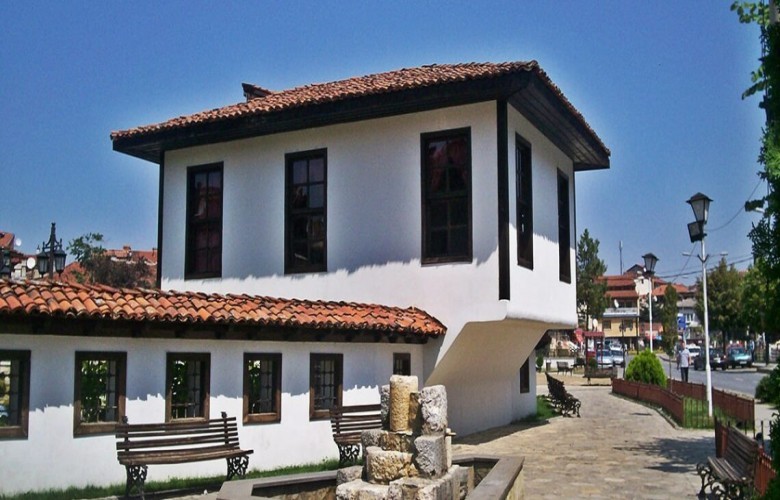 Kosova shënon dy përvjetorë historikë