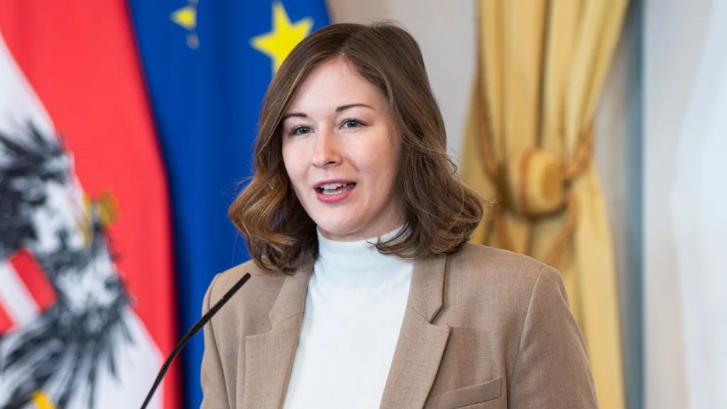 Hapja e negociatave për roaming ku përfshihet edhe Kosova  ministrja austriake  Lajm i shkëlqyer