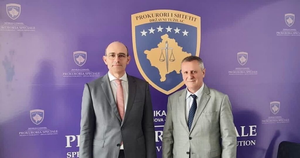 Kryeprokurori i Prokurorisë Speciale  Blerim Isufaj  takon prokurorin francez Cyril Lacomba