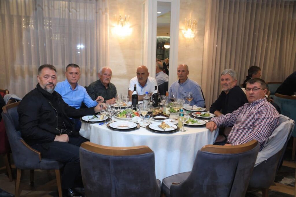 Shqiptar Gubetini për Sahit Jasharin  Sot na la një nga burrat më të mëdhenj të Kosovës