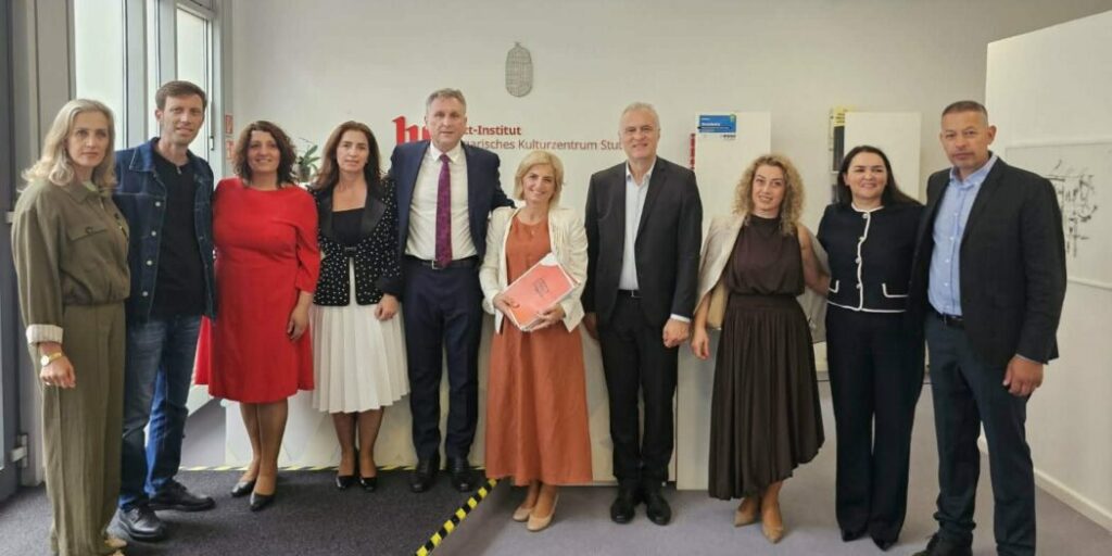 Nga burgu te përkthimi  trashëgimia e Ahmet Qeriqit në shërbim të miqësisë shqiptaro hungareze