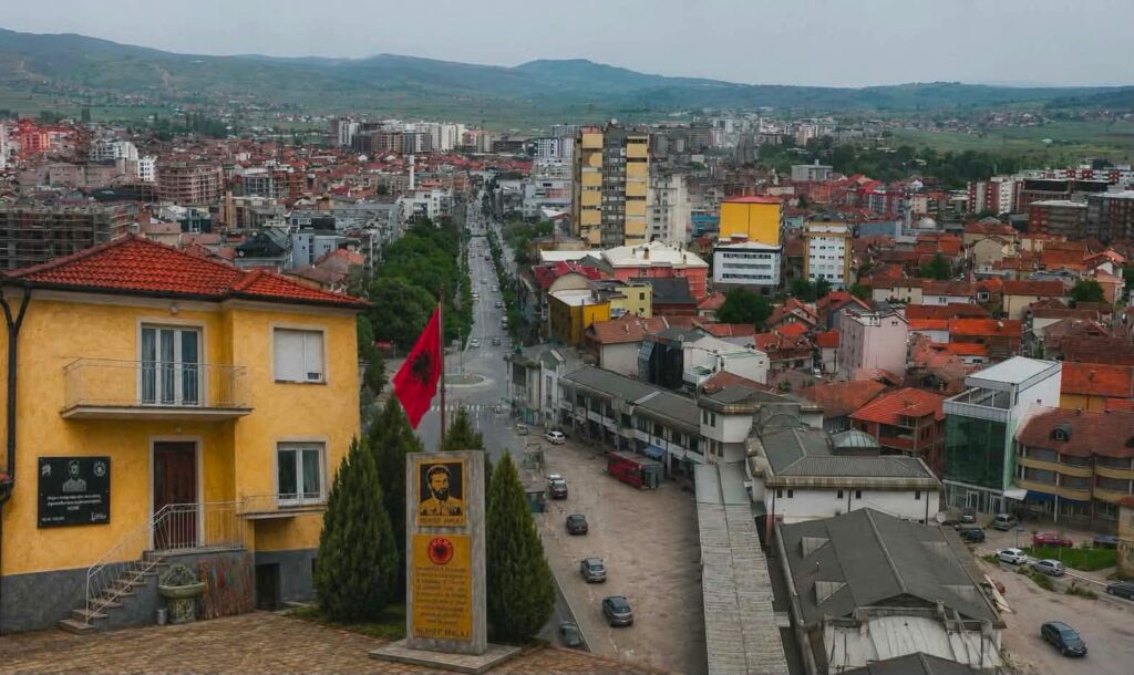 GJILANI ME SHTËPINË SELI TË SHTABIT TË UÇK SË