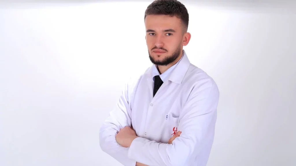 Komuna e Fushë Kosovës ngushëllon familjen Aliu pas vdekjes së Leonitit në tragjedinë në Shëngjin