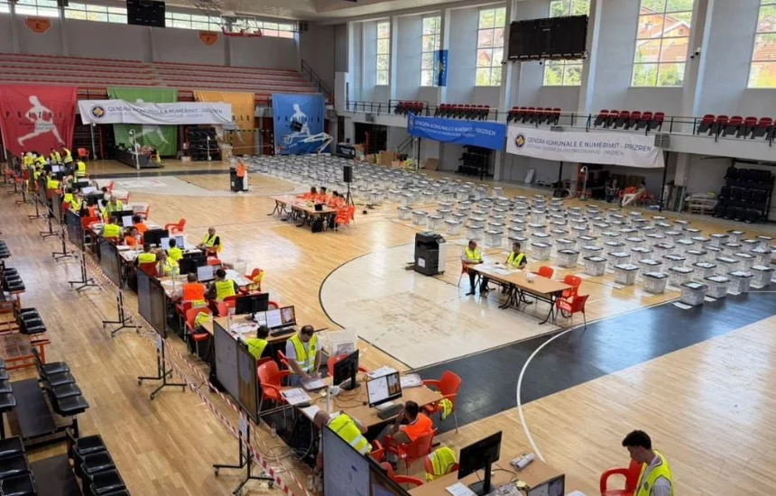 Sot përfundon numërimi i votave të kandidatëve dhe verifikimi i rezultateve të subjekteve politike
