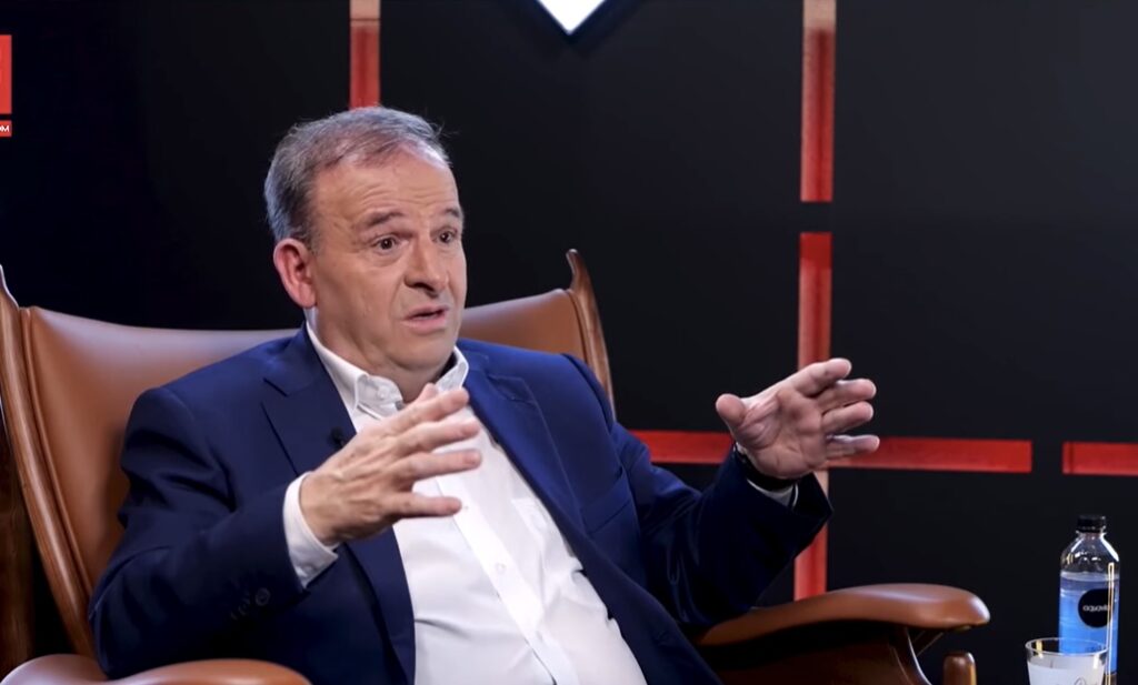 Reçica  Formimi i institucioneve është në dorën e Kurtit