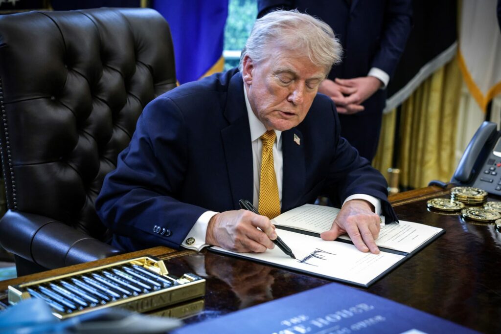 Trumpi firmos vazhdimin e gjendjes së jashtëzakonshme lidhur me Ballkanin Perëndimor