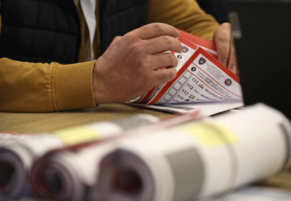Numërimi i votave të diasporës  Vetëvendosje sërish kalon në 52 mandate