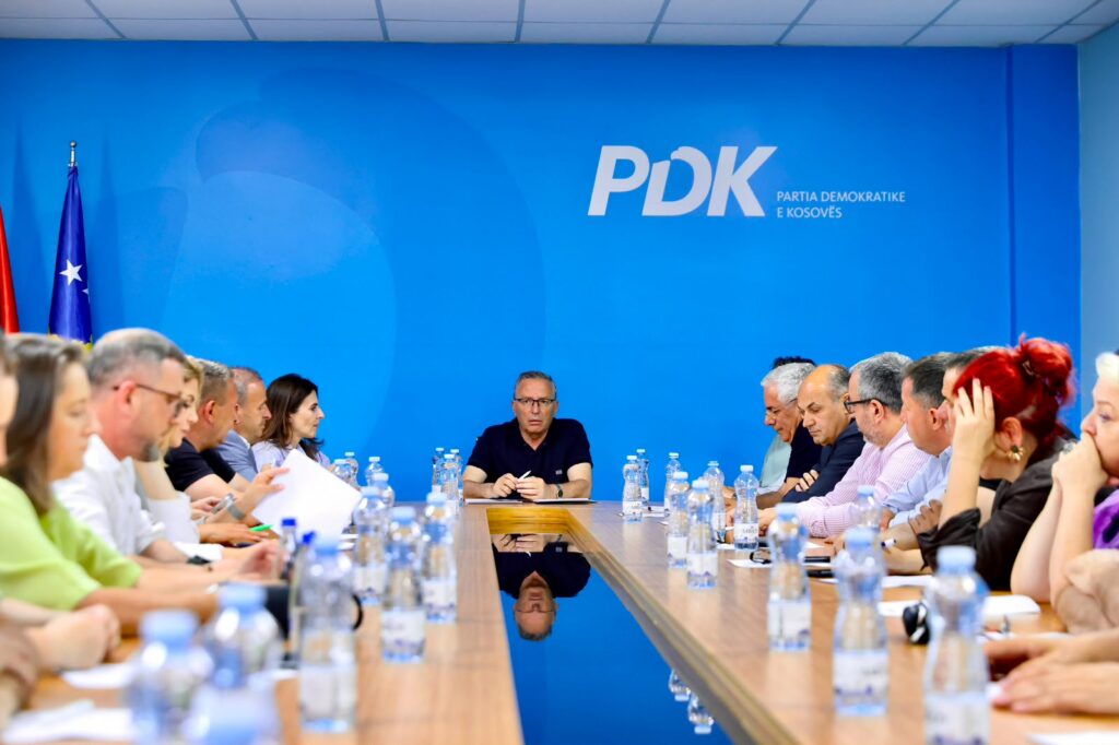 Në ora 15 00 mblidhet kryesia e PDK së  ja çka pritet të diskutohet