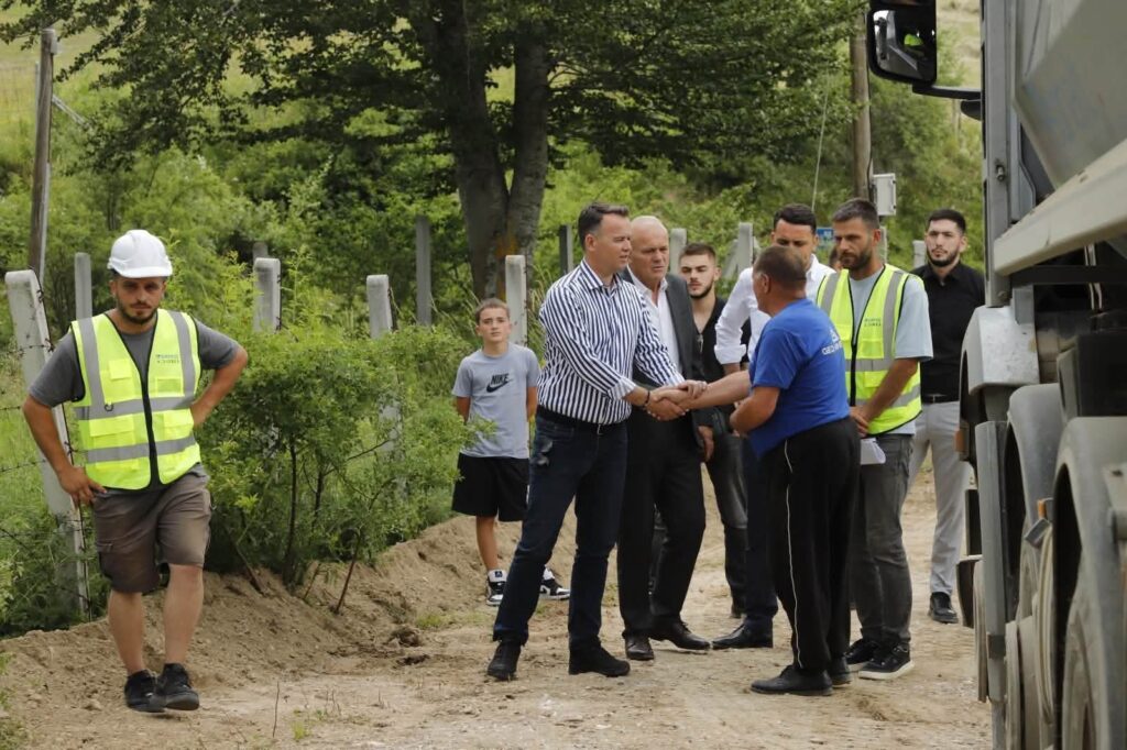 Filluan punimet në projektin 3 milionësh infrastrukturor në Shalë