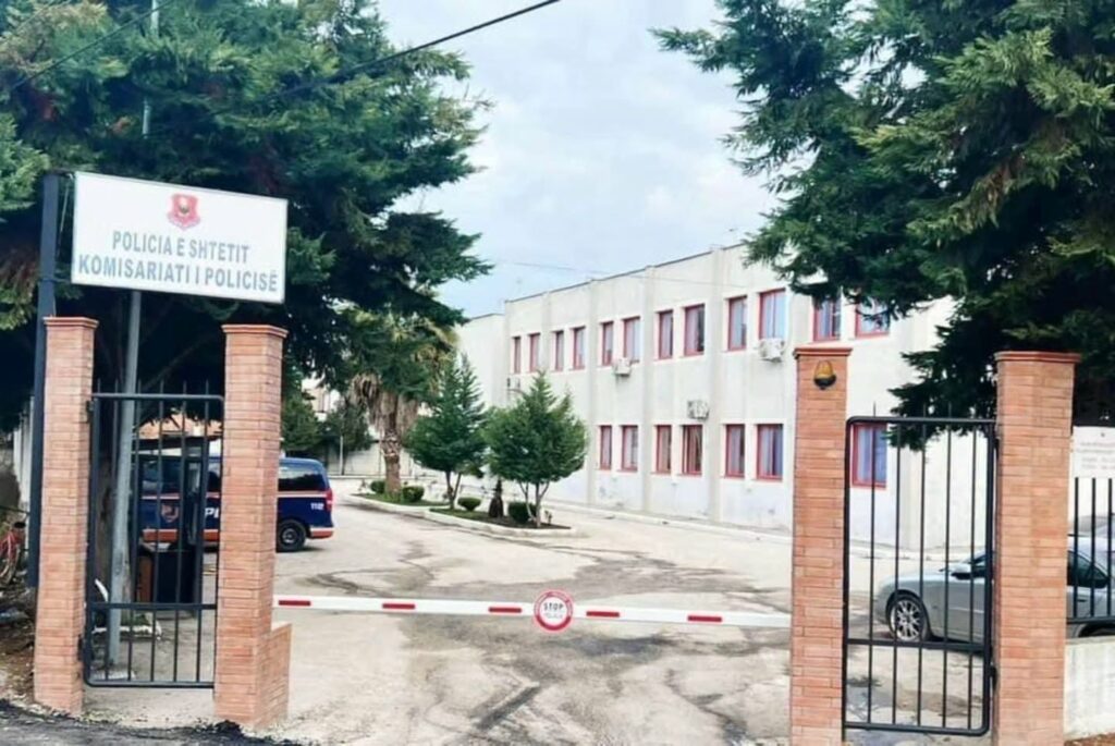 Arrestohen pesë punonjës të një resorti në Golem  mbajtën mbyllur inspektorët e Tatimeve
