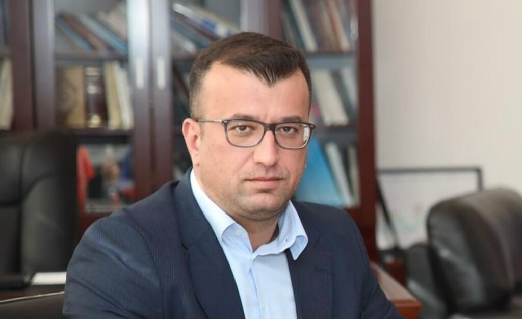 Ferati ngushëllon familjen Qorraj pas aksidentit tragjik në Istog