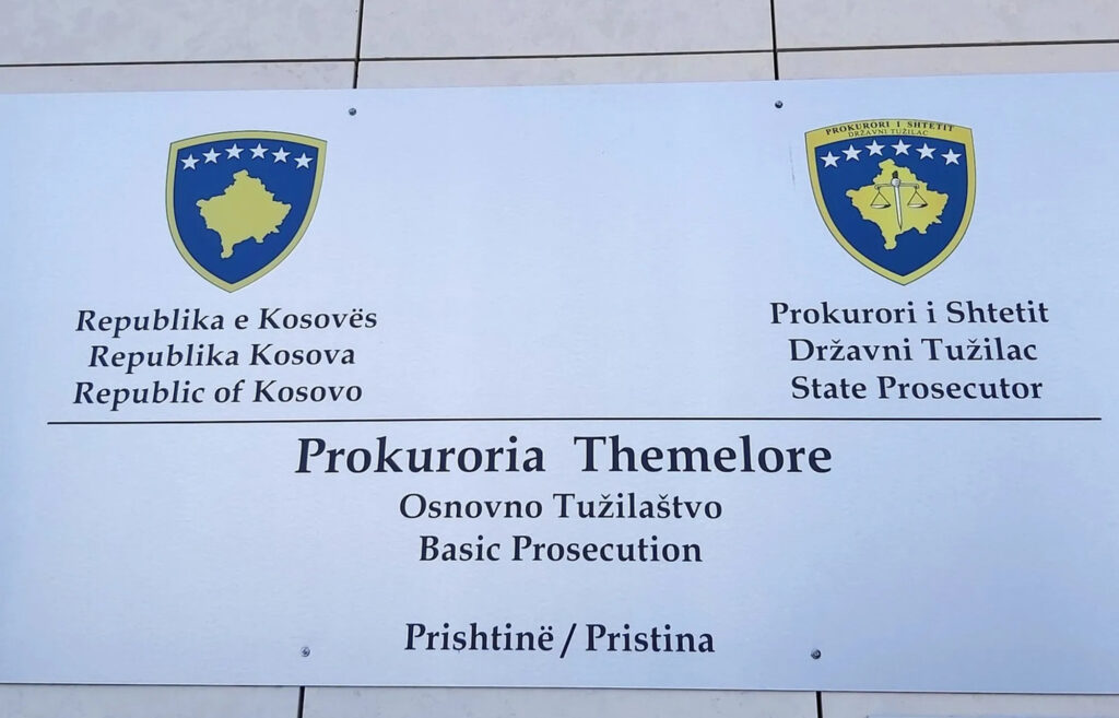 Detaje rreth arrestimit të 3 zyrtarëve në MPB  Përfituan duke lëshuar leje qëndrimi për shtetas të huaj