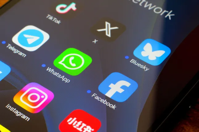  Facebook  u dhe  Instagram  i bien për herë të dytë brenda 72 orëve