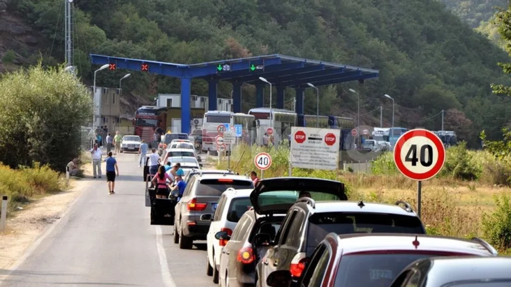 Nisin pritjet në pikat kufitare  fluks më i madh te Dheu i Bardhë