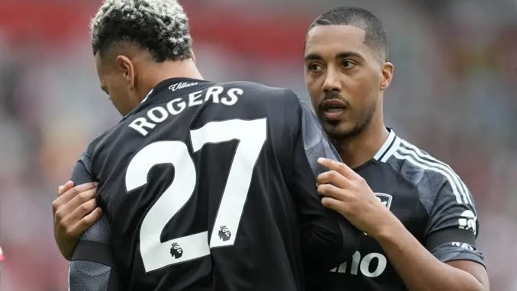 Manchester United gjen alternativën pas dështimit të Edersonit  afër marrëveshjes me yllin e Aston Villas