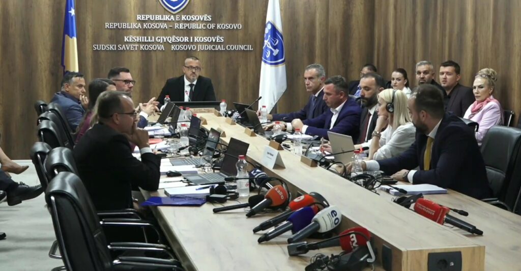 Dështon mbledhja e KGjK së ku pritej të shqyrtohet kërkesa e Haxhiut për dorëheqjet e gjyqtarëve serbë