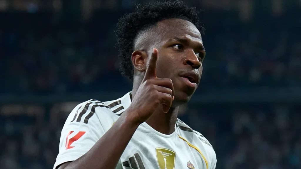 Viniciusi i vendos kushte Real Madridit  refuzon takimin derisa të përmirësohet oferta