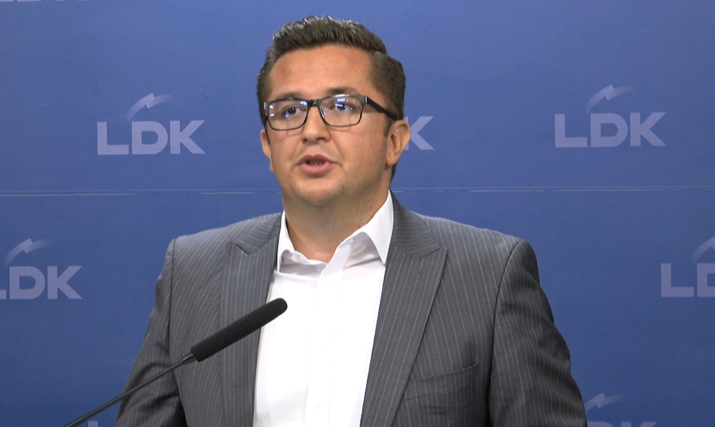 Mustafa ftesë VV së  Thirreni sonte seancë  themelojeni edhe Qeverinë