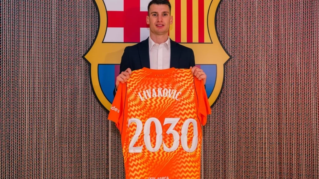 Zyrtare  Barcelona nënshkruan me portierin Livakovic