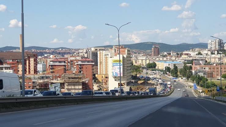 10 milionë euro për projektin në Veternik  Prishtina planifikon mbikalim  nënkalim dhe lidhje të reja rrugore